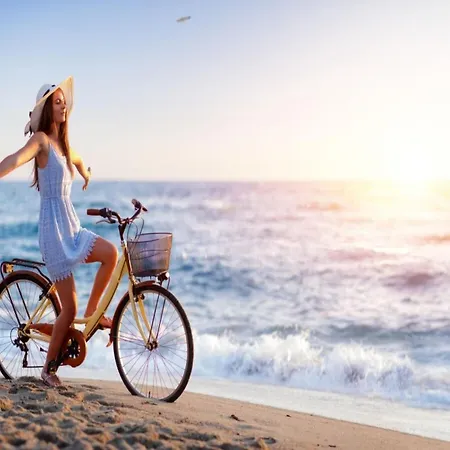 For 2 Prs By The Sea, * Ustronie Morskie